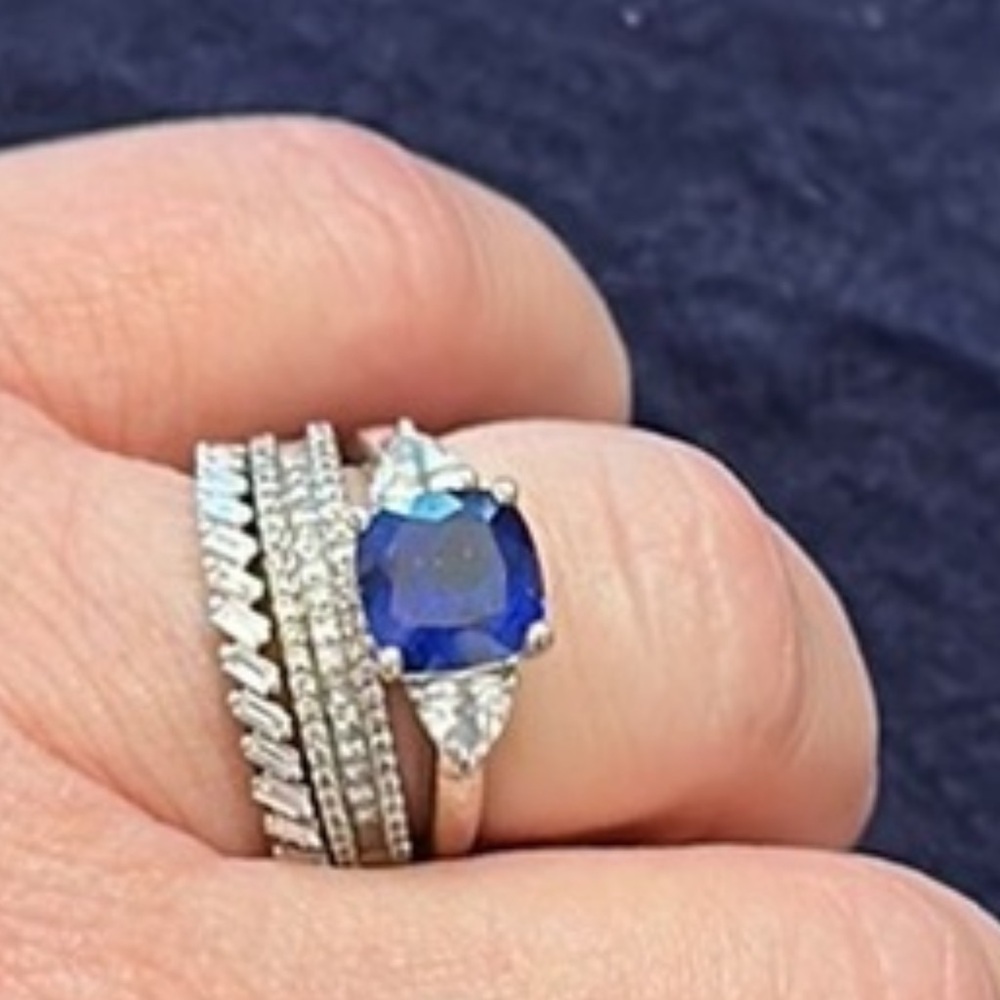 Blue and White Lab Created Sapphire Sz6 Ring Sterling Silver
